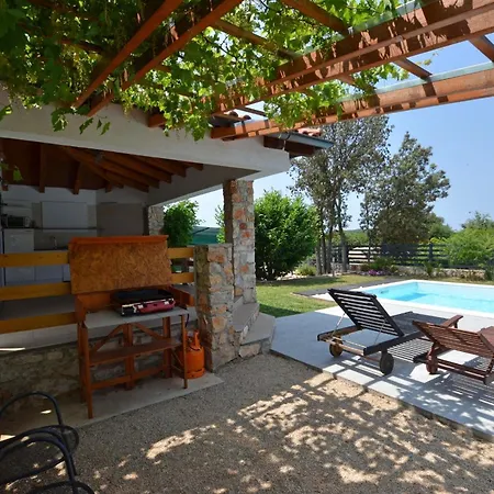 Eta With Pool Ferienhaus Rovinj